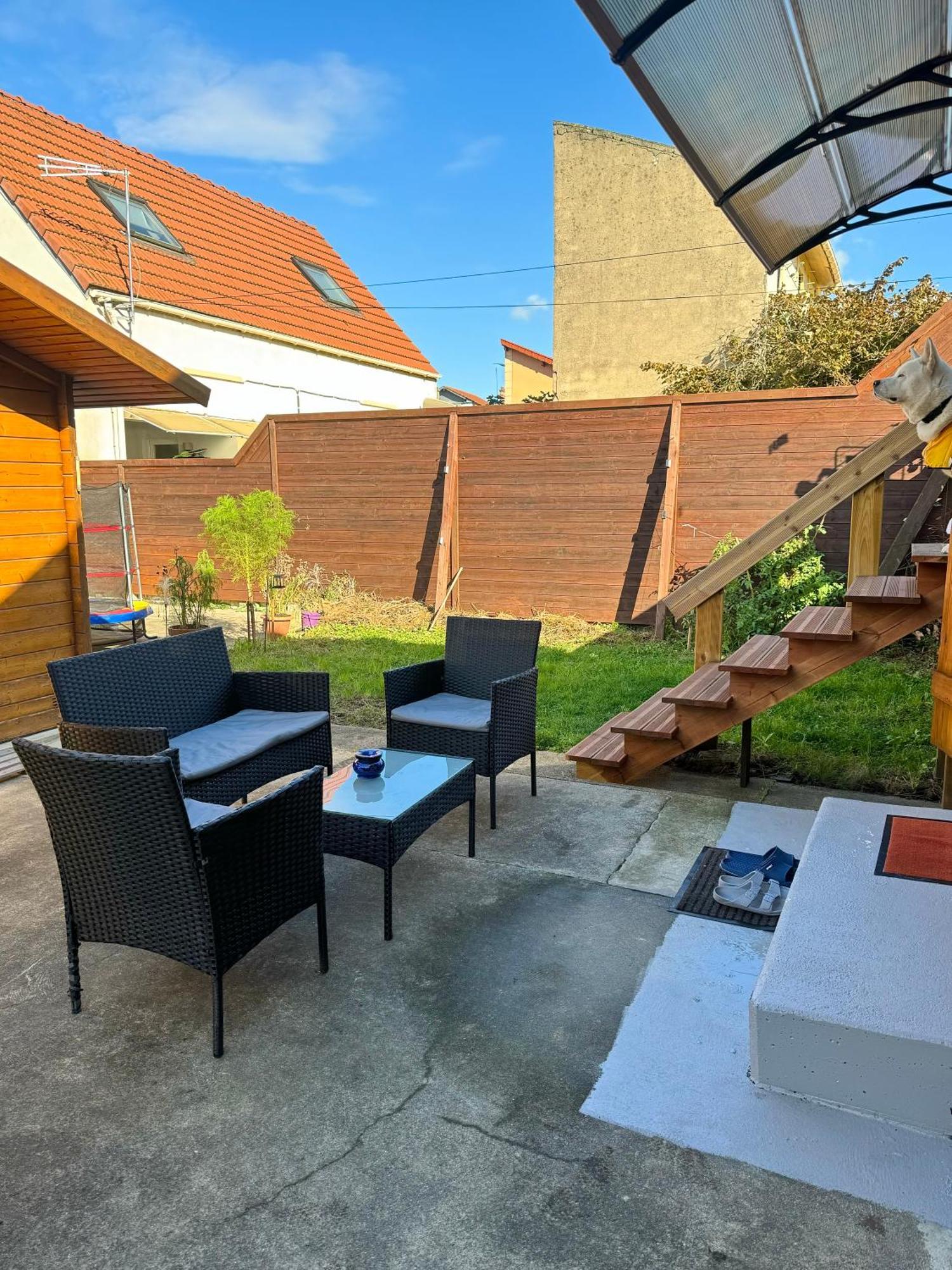 Cozy Cottage Paris Suburb! Bobigny Dış mekan fotoğraf