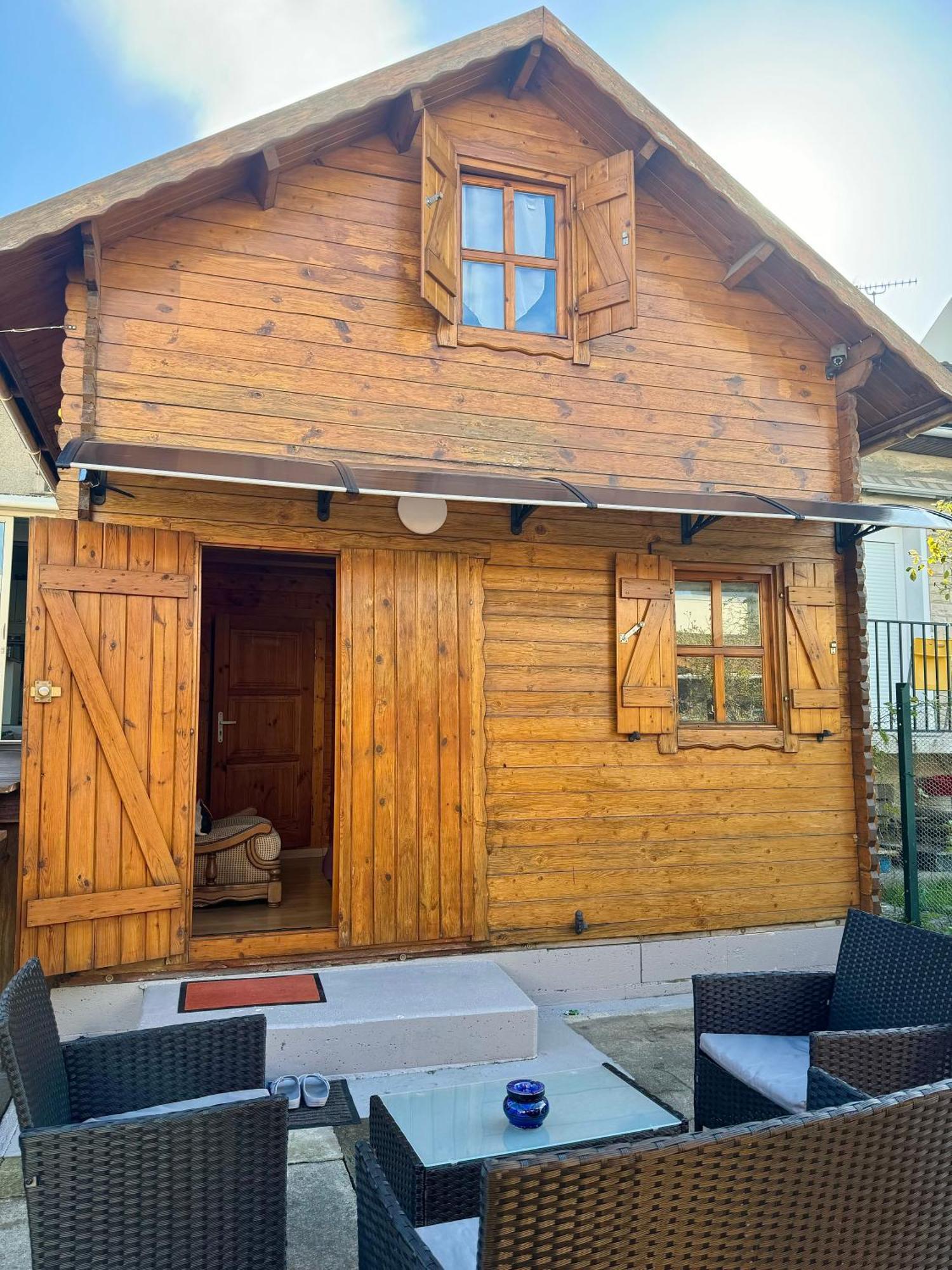 Cozy Cottage Paris Suburb! Bobigny Dış mekan fotoğraf