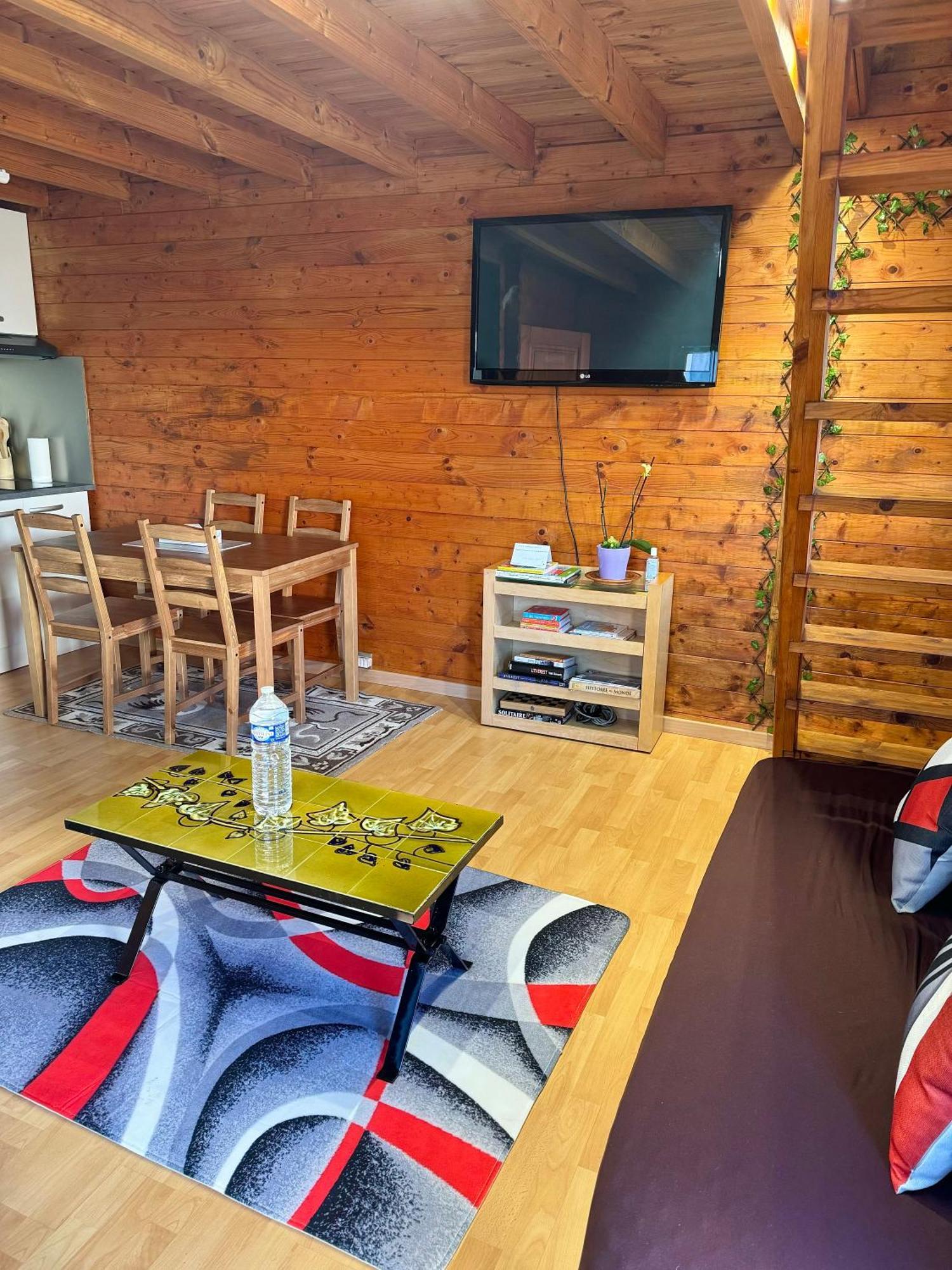 Cozy Cottage Paris Suburb! Bobigny Dış mekan fotoğraf